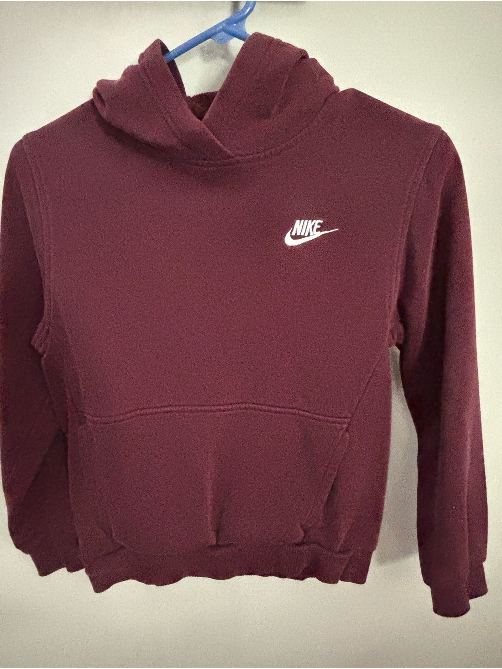 Boys Nike Maroon Hoodie with White Swoosh Logo ALSO ON De POP